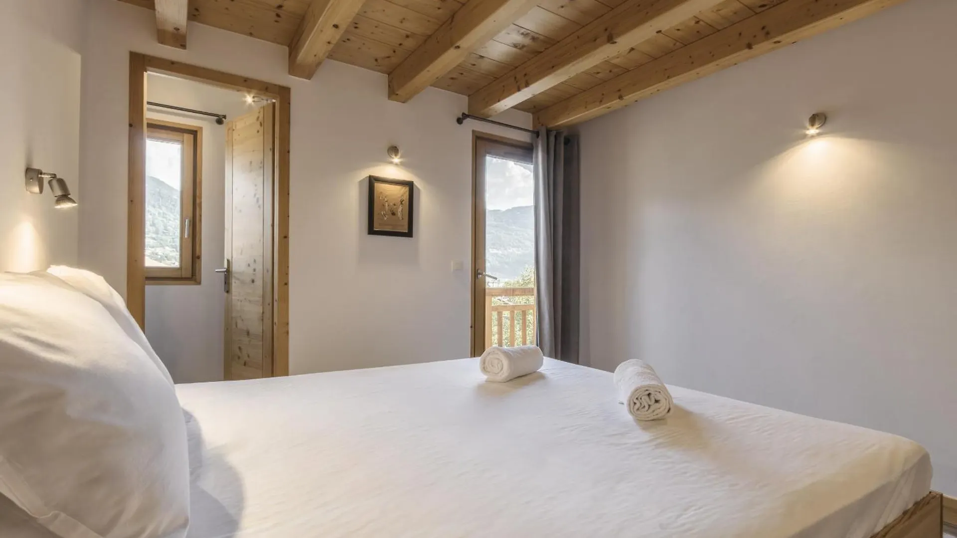 Chalet Saint-Pierre Jacuzzi Vue Montagne Neuf 0*, Saint-Gervais-les-Bains