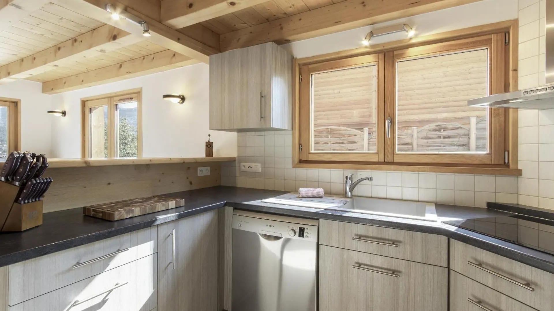 Chalet Saint-Pierre Jacuzzi Vue Montagne Neuf 0*, Saint-Gervais-les-Bains France