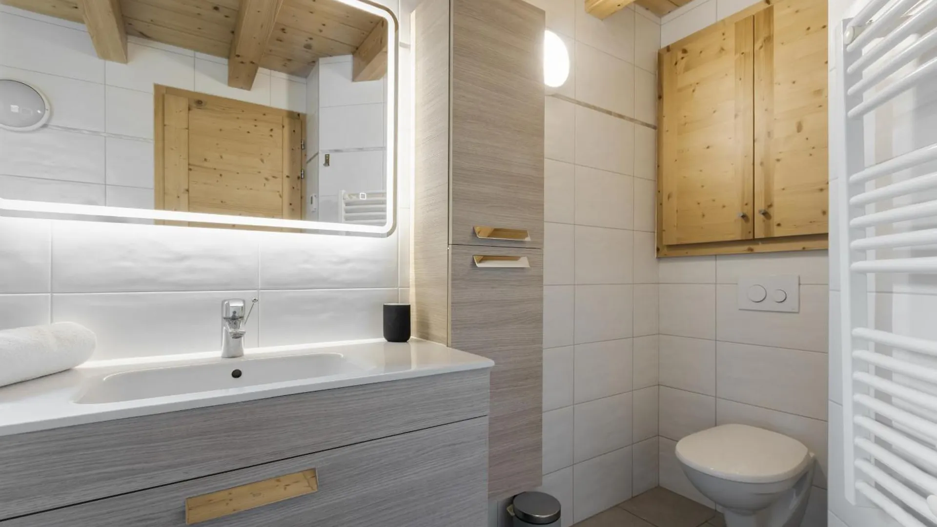 Chalet Saint-Pierre Jacuzzi Vue Montagne Neuf  Saint-Gervais-les-Bains