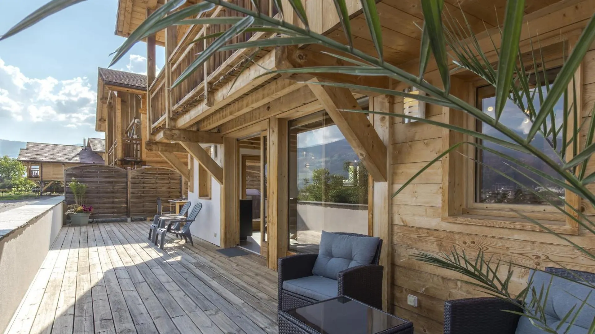 Chalet Saint-Pierre Jacuzzi Vue Montagne Neuf